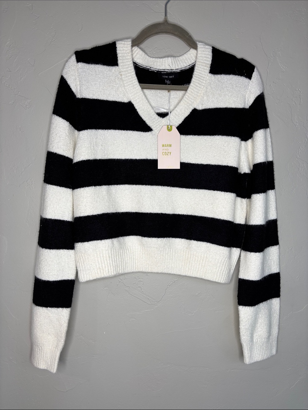 Love Tree Black & White Striped V-Neck Sweater